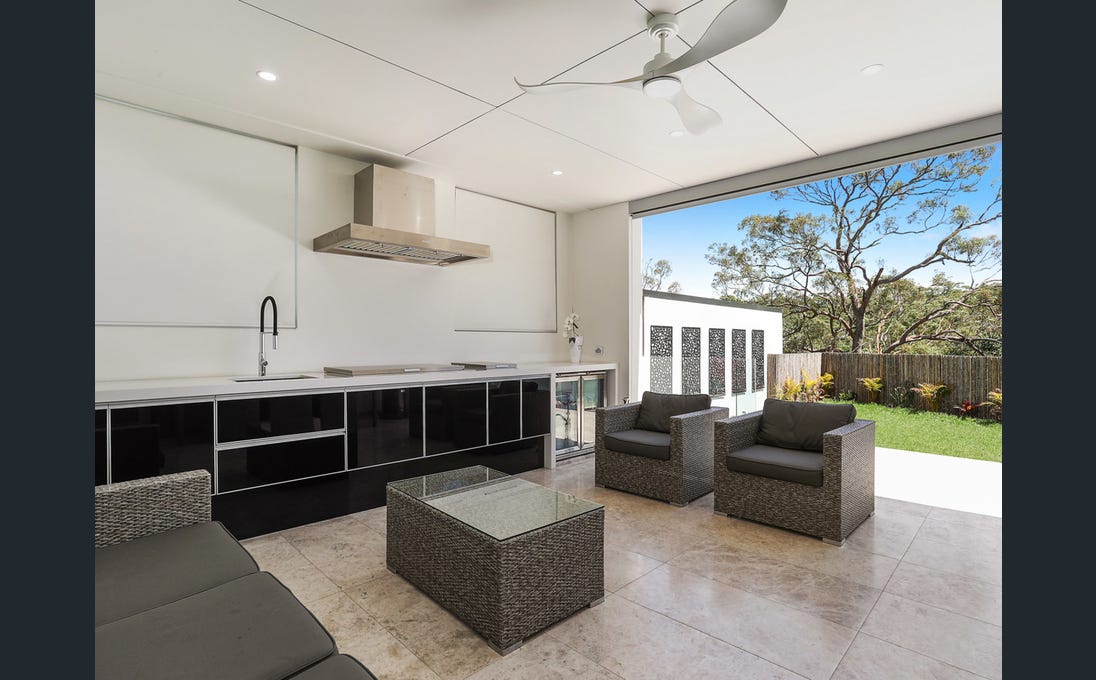 Alfresco Kitchen — Hurstville Grove Residence by Pier 8 Constructions